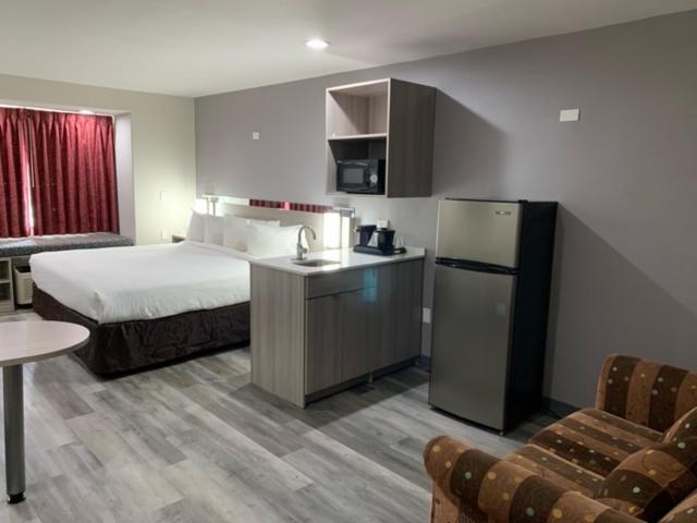 Microtel Inn And Suites Clarksville Exterior foto